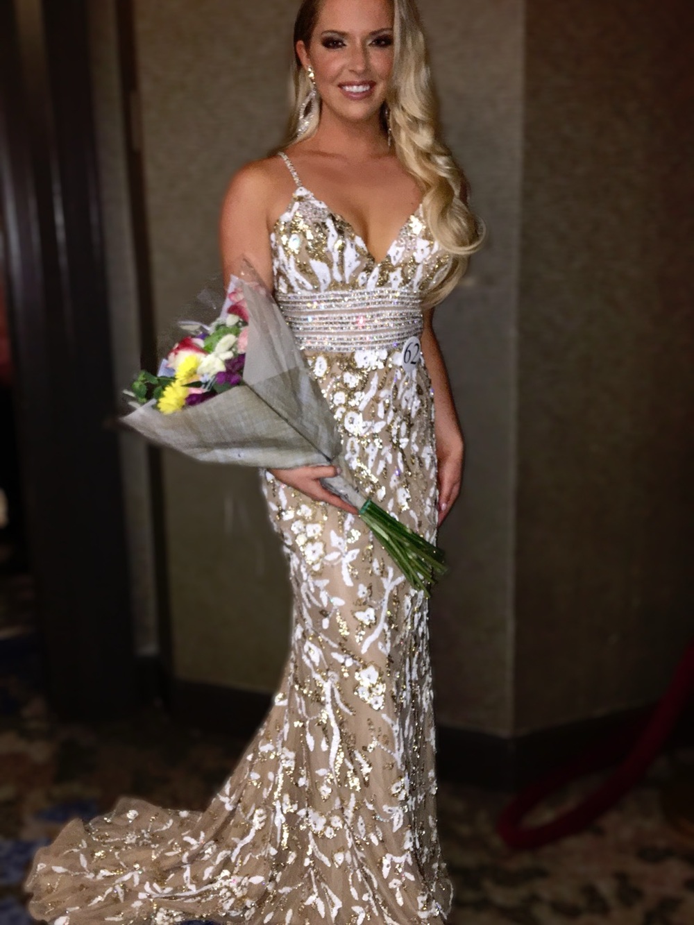 Sherri Hill Nude & Gold Sequin Fitted Prom Gown